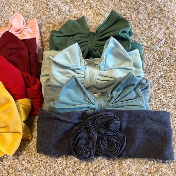 Ruffle Butts bow headbands bundle - Picture 3 of 3